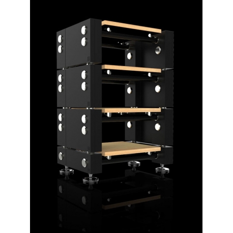 Wilson Benesch  R1